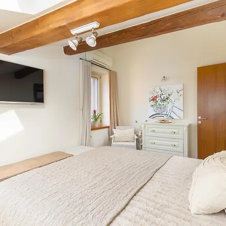 Exclusive Seafront Bacchus Apartment Poreč Exterior foto