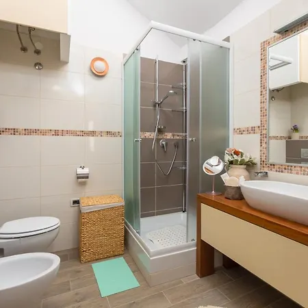 Exclusive Seafront Bacchus Apartment Poreč Exterior foto