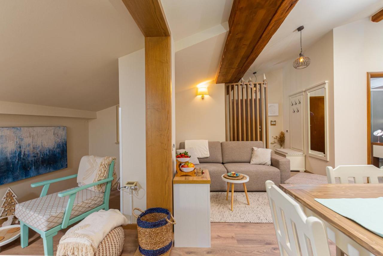 Exclusive Seafront Bacchus Appartement *