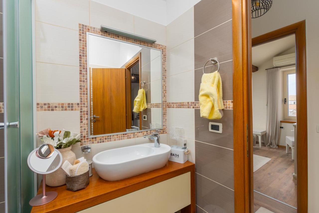 Exclusive Seafront Bacchus * Poreč