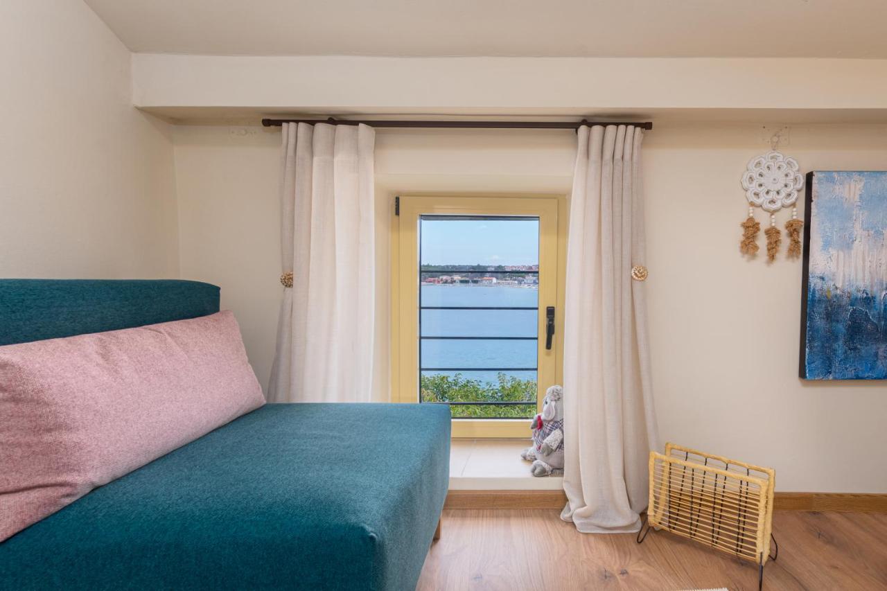Exclusive Seafront Bacchus