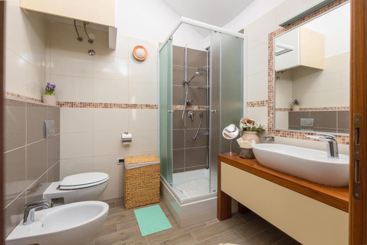 Exclusive Seafront Bacchus Appartement Poreč
