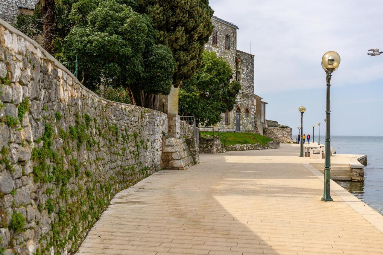 Exclusive Seafront Bacchus Appartement *